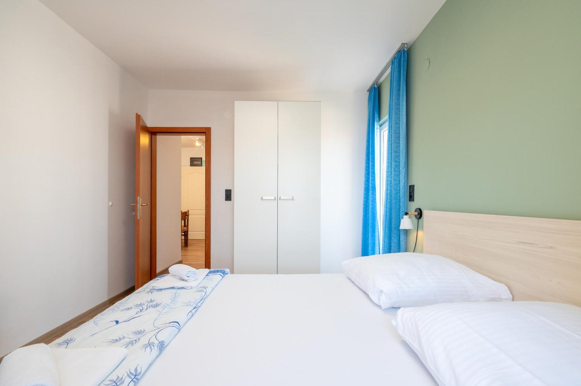 Apartments Zdravko Trogir Exterior photo