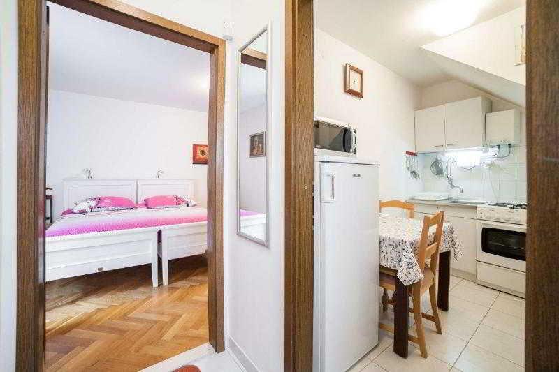 Apartments Zdravko Trogir Exterior photo
