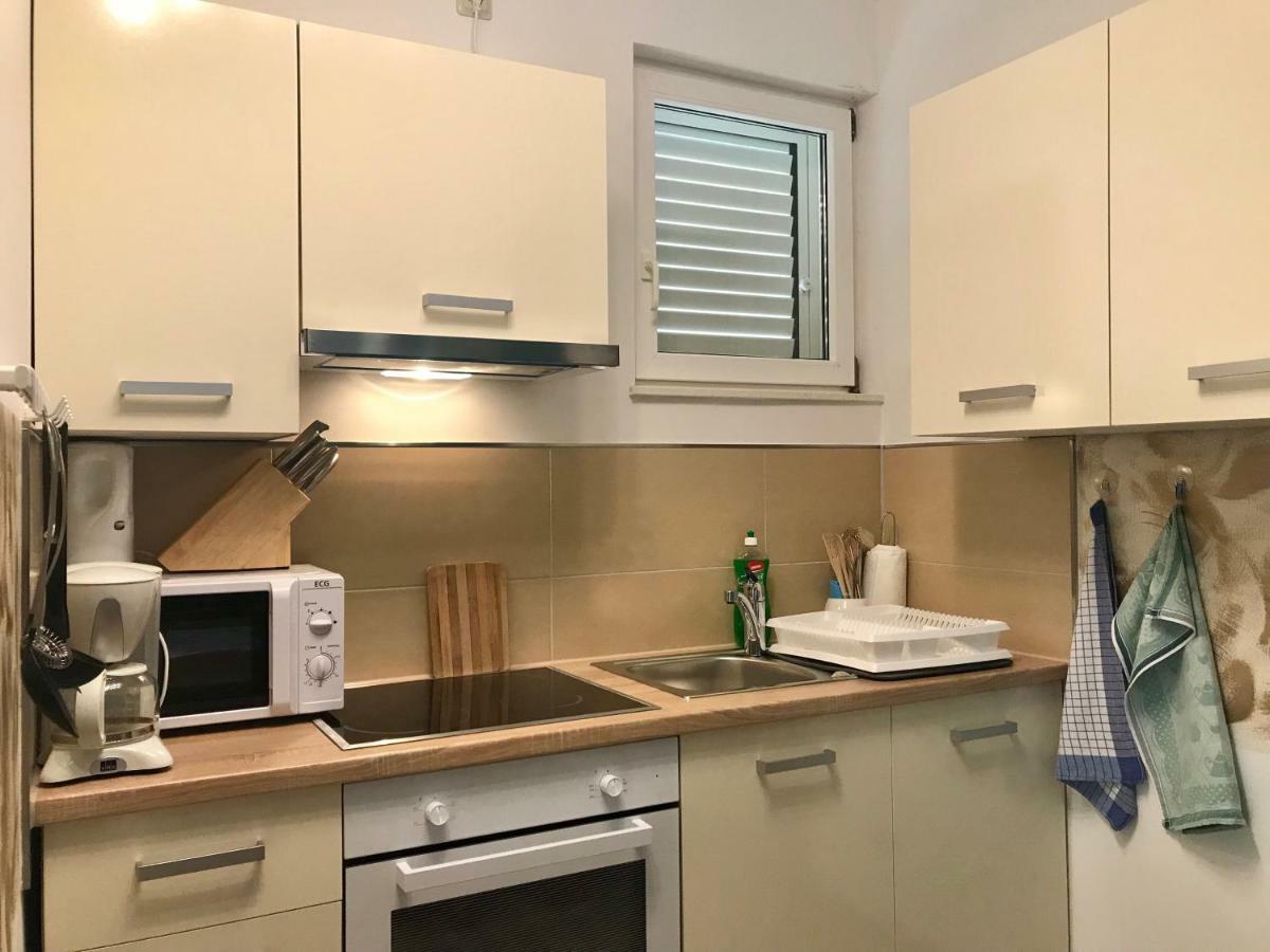 Apartments Zdravko Trogir Exterior photo